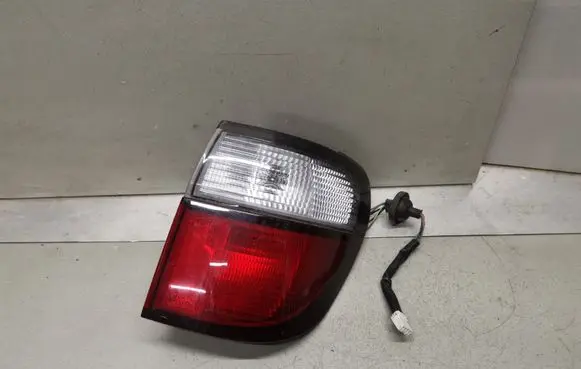 Mazda 626 Rear/tail lights R2265
