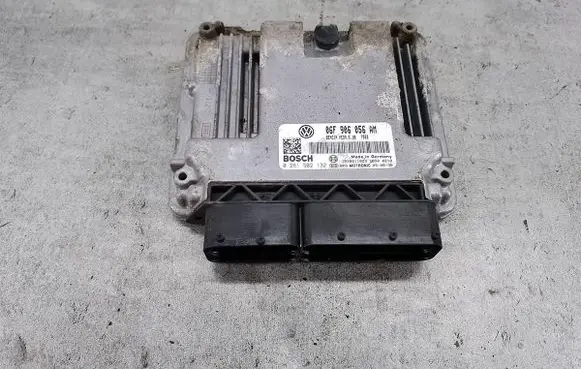 Volkswagen PASSAT B6 Engine control unit/module ECU 06F906056AM