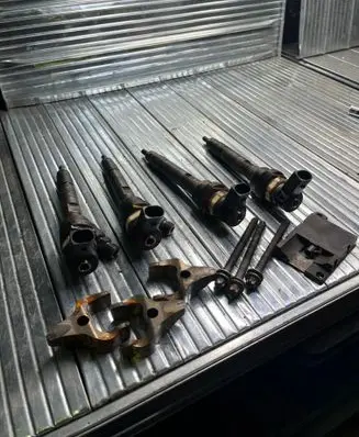 BMW 3 E92 E93 Fuel injector 781070202 13537810702 7810702