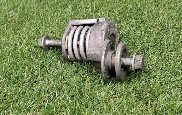 Skoda Roomster (5J) Generator/alternator belt tensioner 03C145299Q