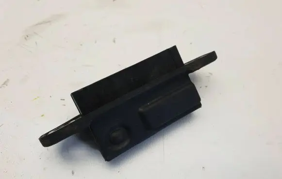 Lexus RX 450H Tailgate/trunk/boot open switch 