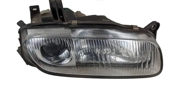 Mazda 323 Headlight/headlamp