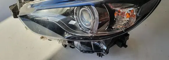 Mazda 6 Headlight/headlamp