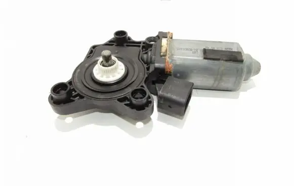 Mercedes-Benz S W220 Front door window regulator motor A2208204642