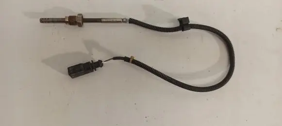Audi A4 S4 B8 8K Exhaust gas temperature sensor 059