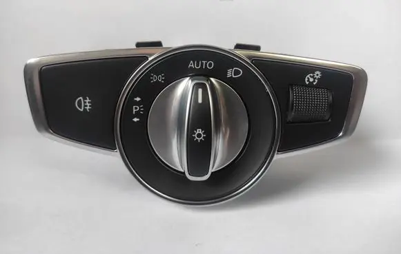 Mercedes-Benz C W205 Light switch A2050051810 10132806