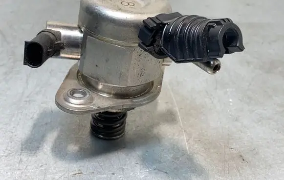 KIA Stonic Fuel injection high pressure pump 9046020024 3532004250