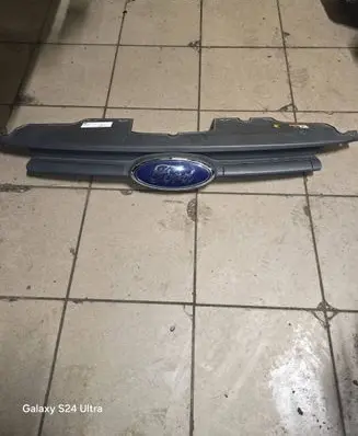 Ford Transit Custom Front bumper upper radiator grill BK218A133A BK218200