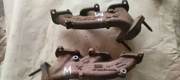Ford Mustang V Exhaust manifold BX2E9431BB