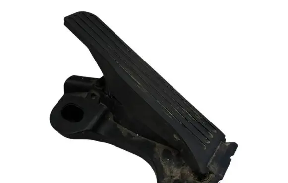 Volkswagen Touran I Accelerator throttle pedal 1T1721503J 6510300102