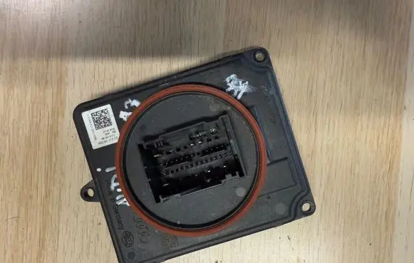 Audi A3 8Y LED ballast control module 4K0941572C