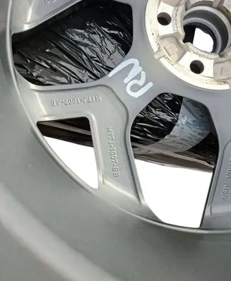R19 alloy rim