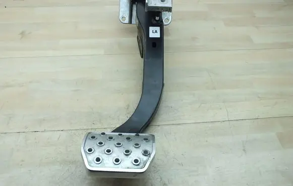 Bentley Flying Spur Brake pedal 3D1721196D