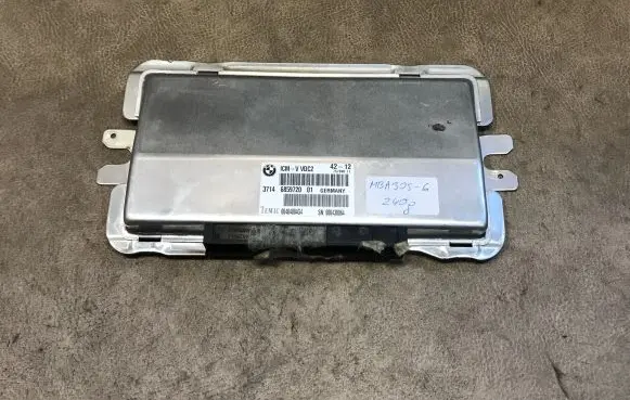 BMW 7 F01 F02 F03 F04 Air suspension control unit module (rear) 6859720