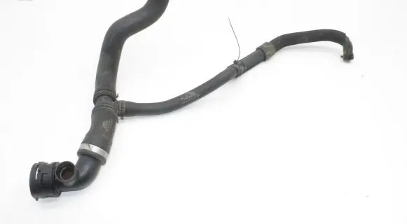 Audi Q7 4L Engine coolant pipe/hose 7L8121051L 7L8121073J