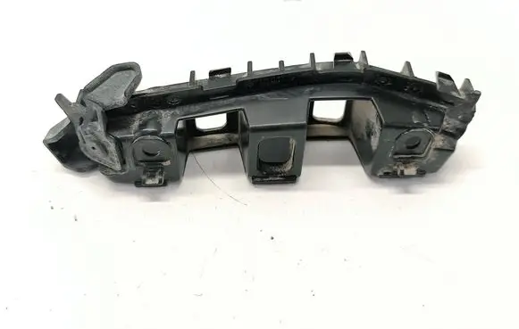 Volkswagen Touareg II Front bumper mounting bracket 7P6807184F