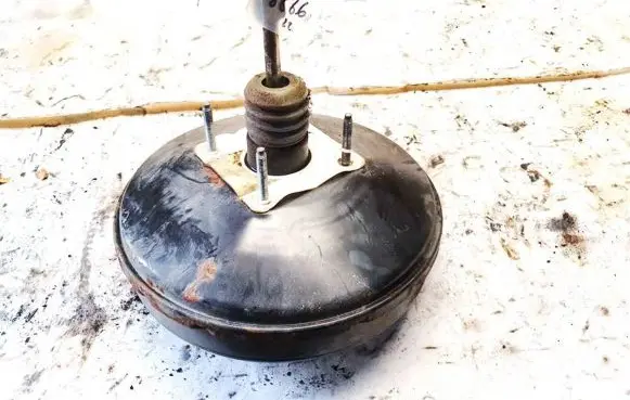 Iveco Daily 30.8 - 9 Brake booster 504089709 0204051185