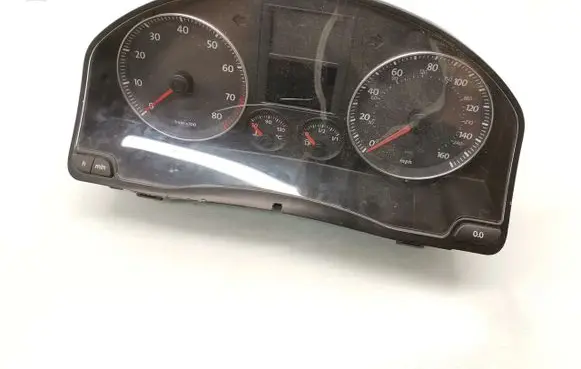 Volkswagen Jetta V Speedometer (instrument cluster) 1K0920964A
