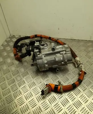 Nissan Juke II F16 Air conditioning (A/C) compressor (pump) 926000464R