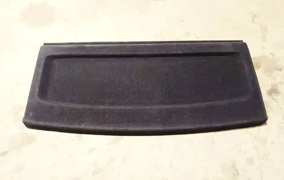 Parcel shelf