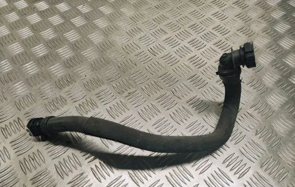 Peugeot 308 Engine coolant pipe/hose 9670444980