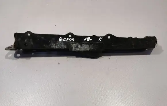 Toyota Avensis T270 Front subframe