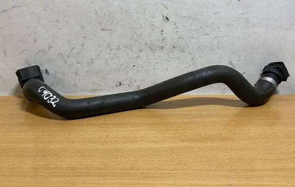 Jaguar XE Air intake hose/pipe GX738C424AB C4032