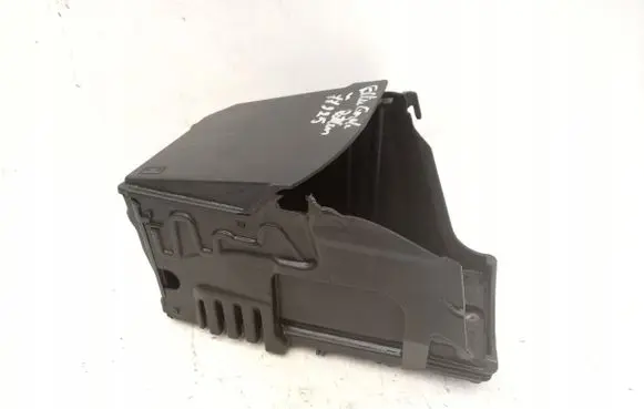 Battery tray