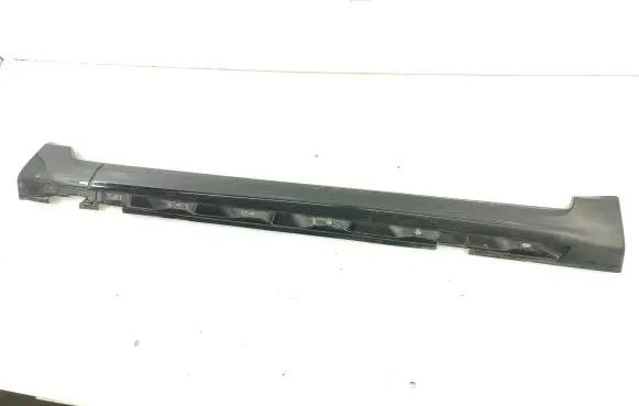 Volvo V70 Sill 39882988