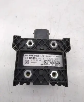 Nissan X-Trail T32 Distronic sensor radar 0203300385