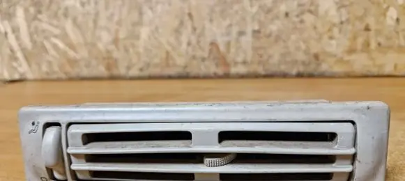 Volkswagen Transporter - Caravelle T4 Dash center air vent grill 703820963