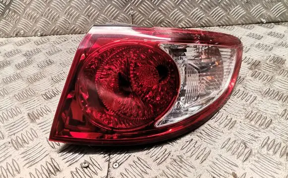 Hyundai Santa Fe Rear/tail lights 924022b000