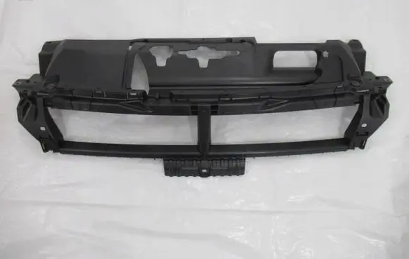 Peugeot 308 Front bumper mounting bracket 9677363777