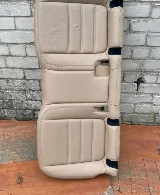 Porsche Macan (95B) Rear seat 