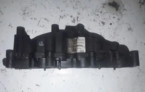 Audi Q7 4L Intake manifold 1052522S04