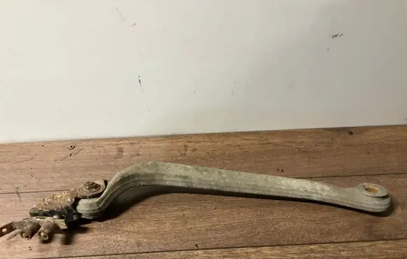 Mercedes-Benz E W211 Rear control arm