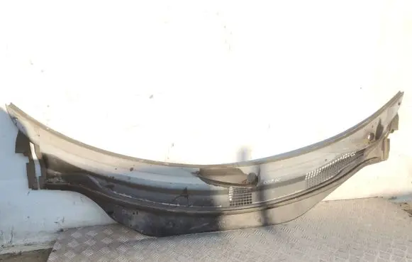 Wiper trim