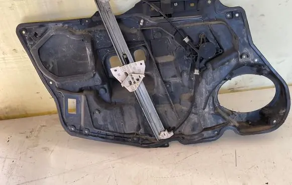 Mazda 6 Front window lifting mechanism without motor GR1L5897XA