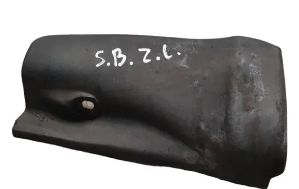 Volkswagen PASSAT B6 Side skirt rear trim 