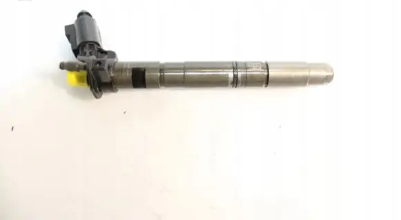 Volkswagen Scirocco Fuel injector 0445116030