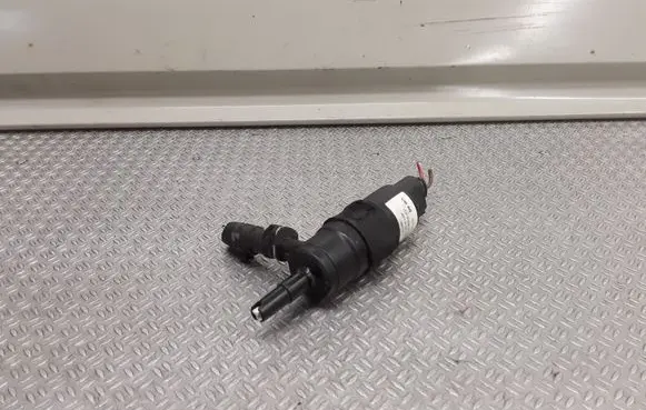 Audi A6 S6 C6 4F Headlight washer pump 3B7955681