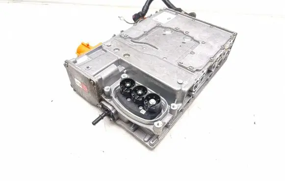 Jaguar I-Pace Voltage converter inverter J9D314G138AJ