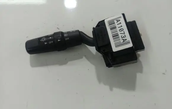 Mazda 3 I Indicator stalk 17D682