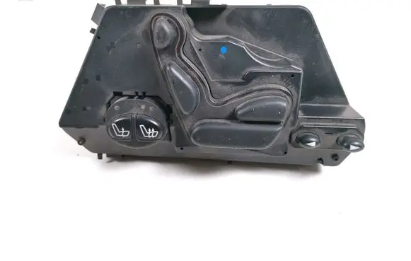 Mercedes-Benz S W220 Seat control switch A2208218351