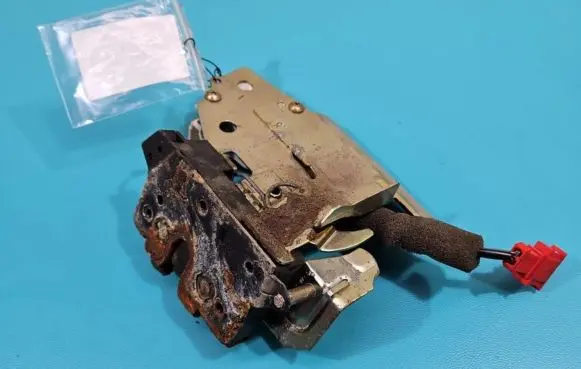 Ford Galaxy Tailgate/trunk/boot lock/catch/latch IMPRK1393304