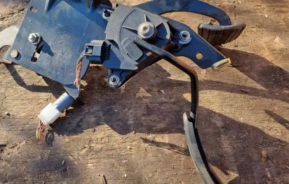 Renault Megane II Pedal assembly 