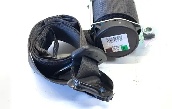 Opel Zafira C Rear seatbelt 619228100C