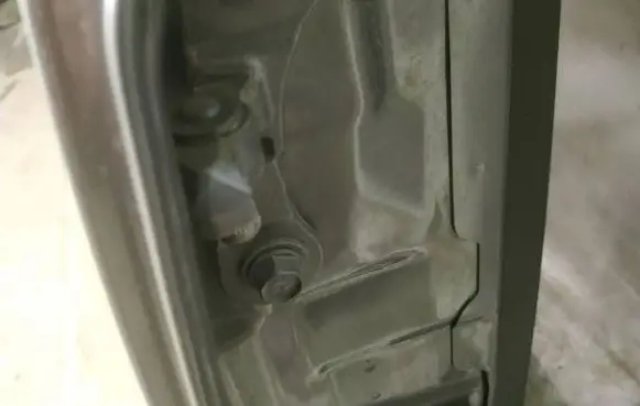 Opel Vectra C Rear door lower hinge