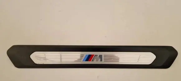 BMW X4 G02 Front sill trim cover 8068487