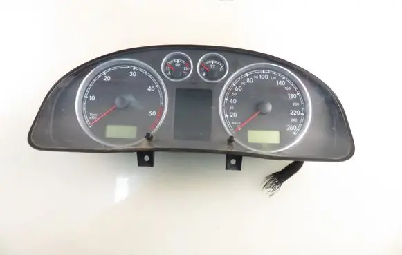 Speedometer (instrument cluster)